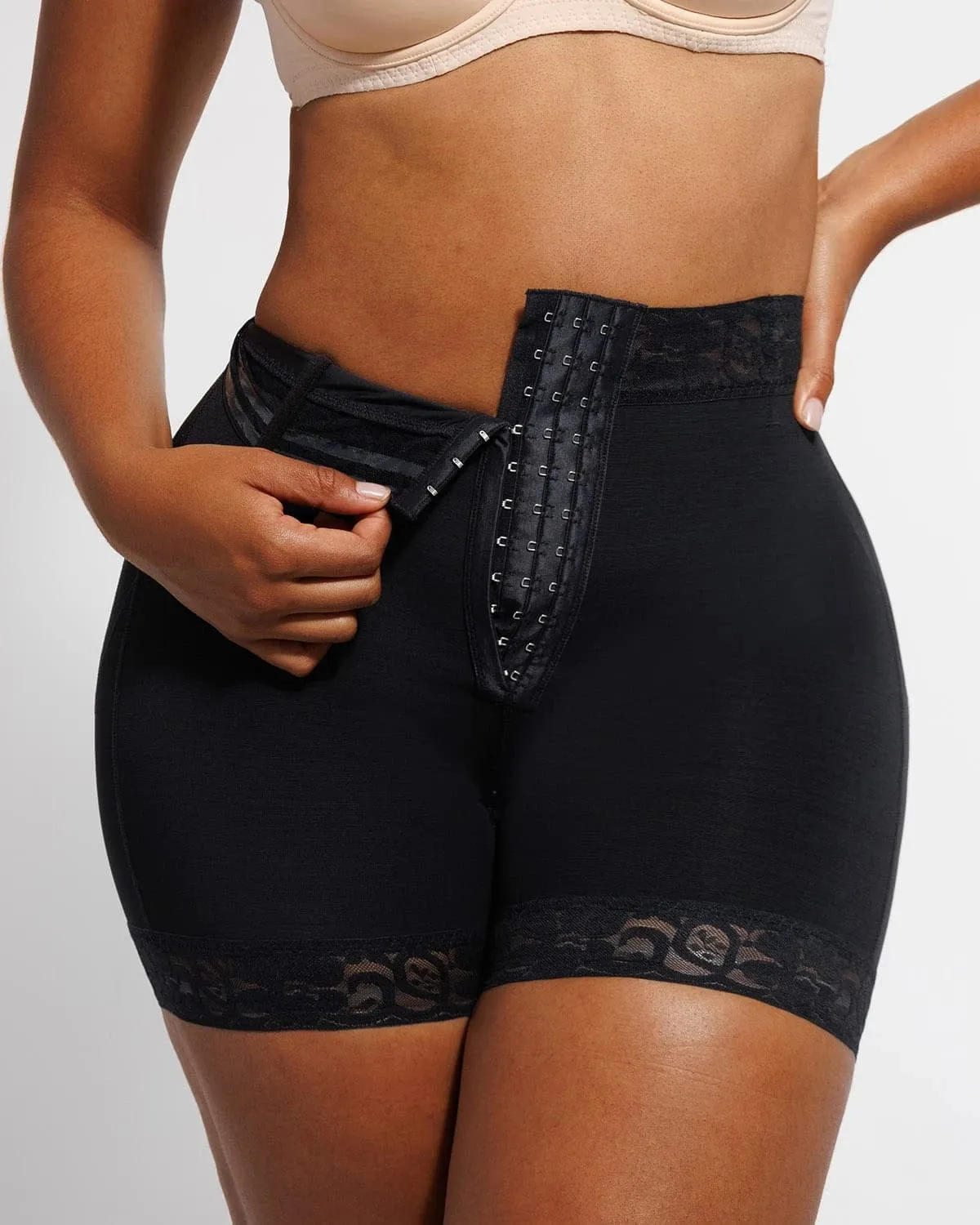 AirSlim® Tummy Compression Butt-Lifting Shorts