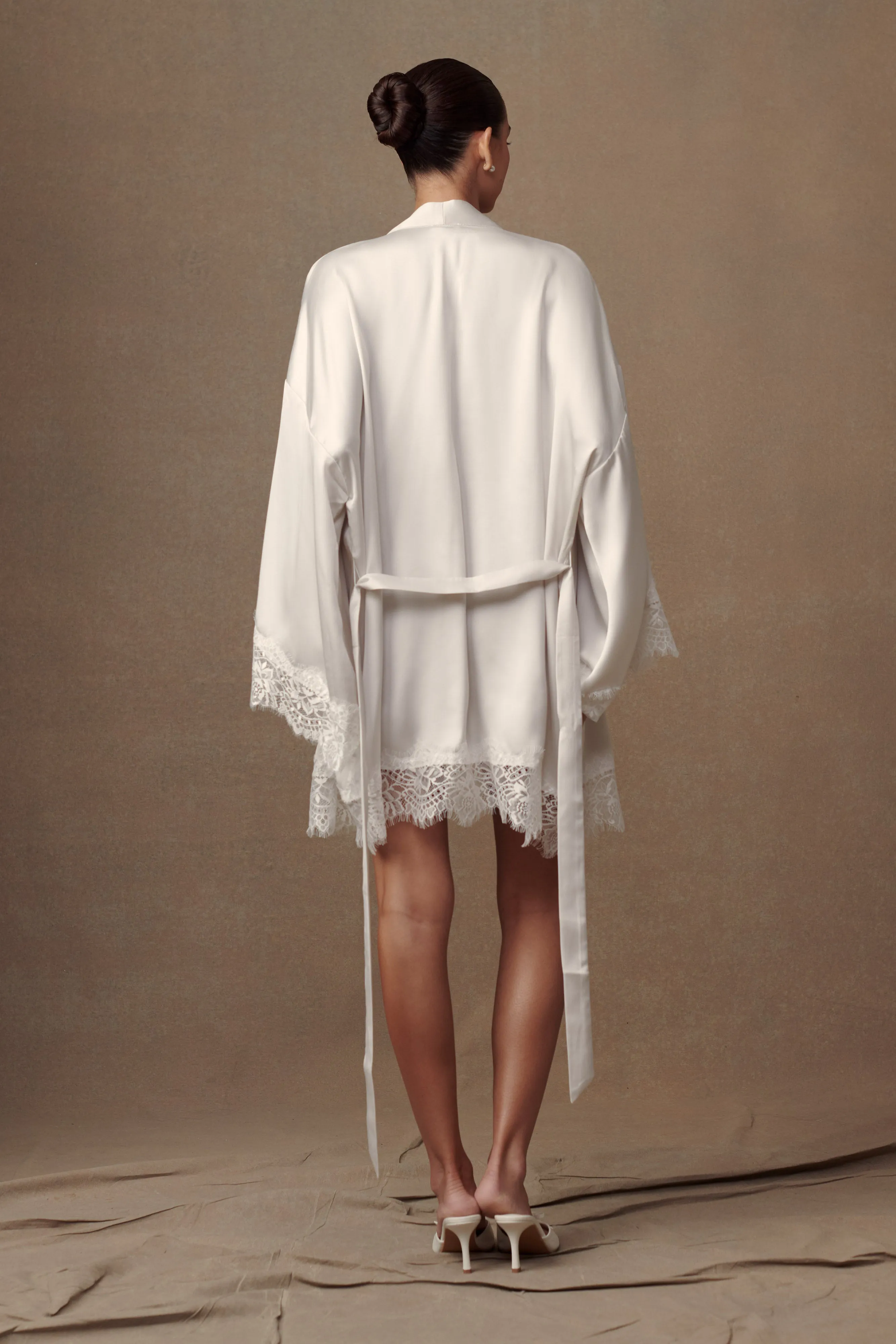 Annabeth Lace Trim Bridal Robe - White