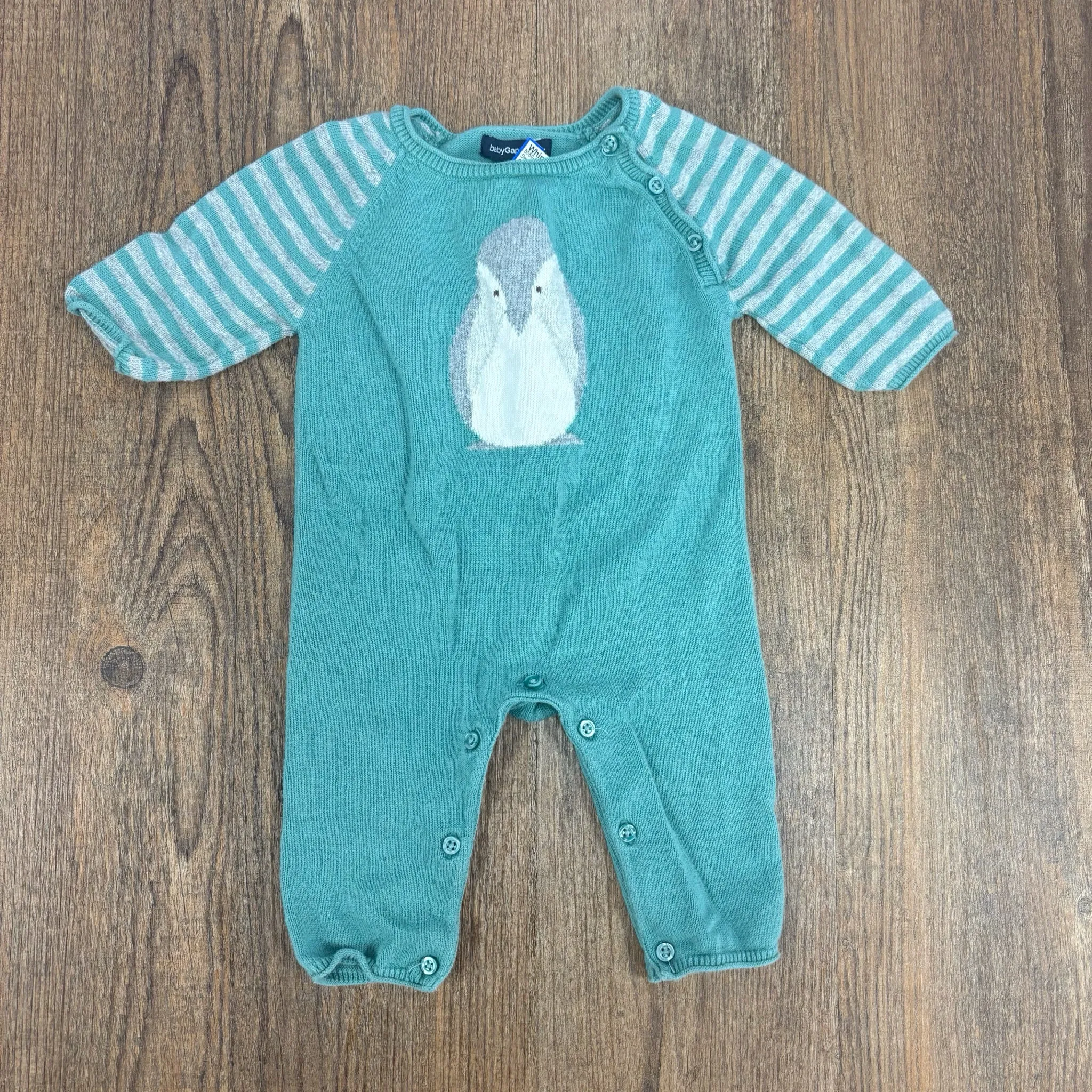 Gap Infant Size 0-3 Month Sweater Romper