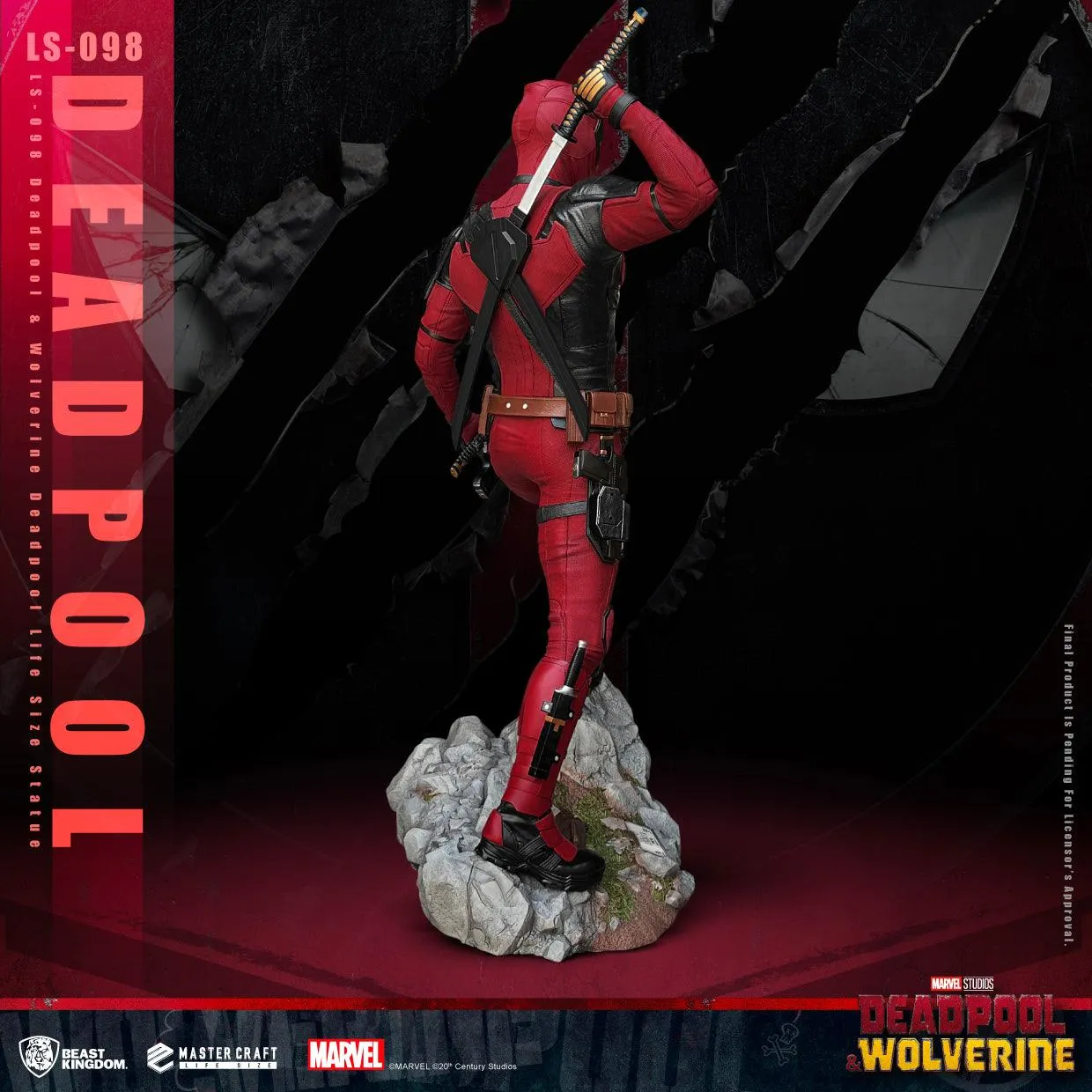 Marvel Deadpool & Wolverine Deadpool Life Size Statue 1:1