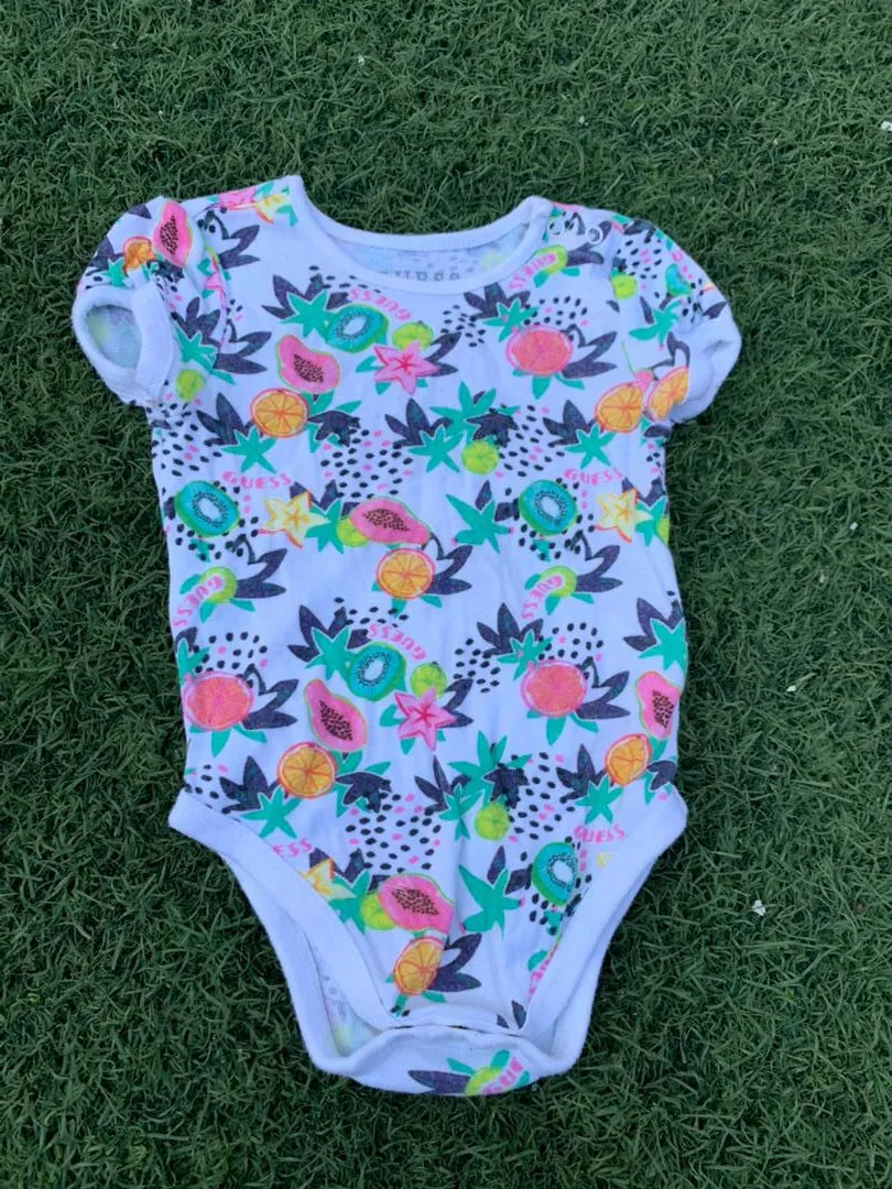 Multicolored flowers bodysuit size 4-10months