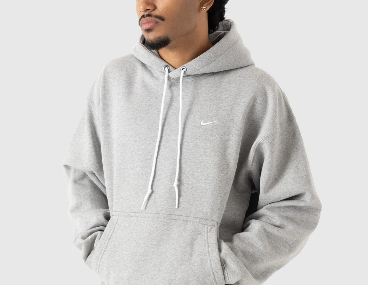 Nike Solo Swoosh Fleece Pullover Hoodie Dark Grey Heather / White