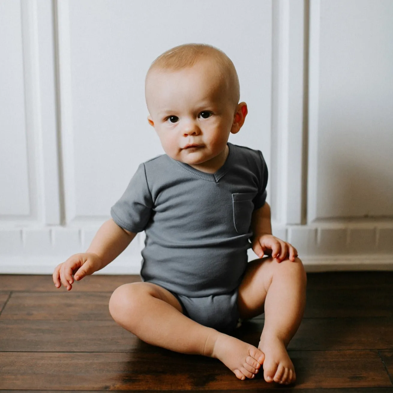 Organic V-Neck Bodysuits